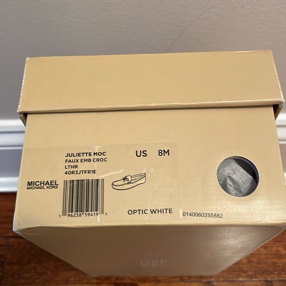 Michael Kors Shoes - Picture 5 of 5